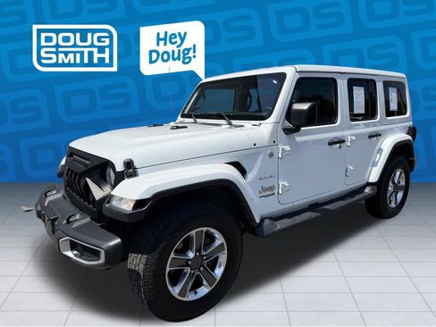 Used 2018 Jeep Wrangler Unlimited Sahara AWD/4WD image 1