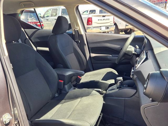 Used 2024 Nissan Kicks S FWD image 17