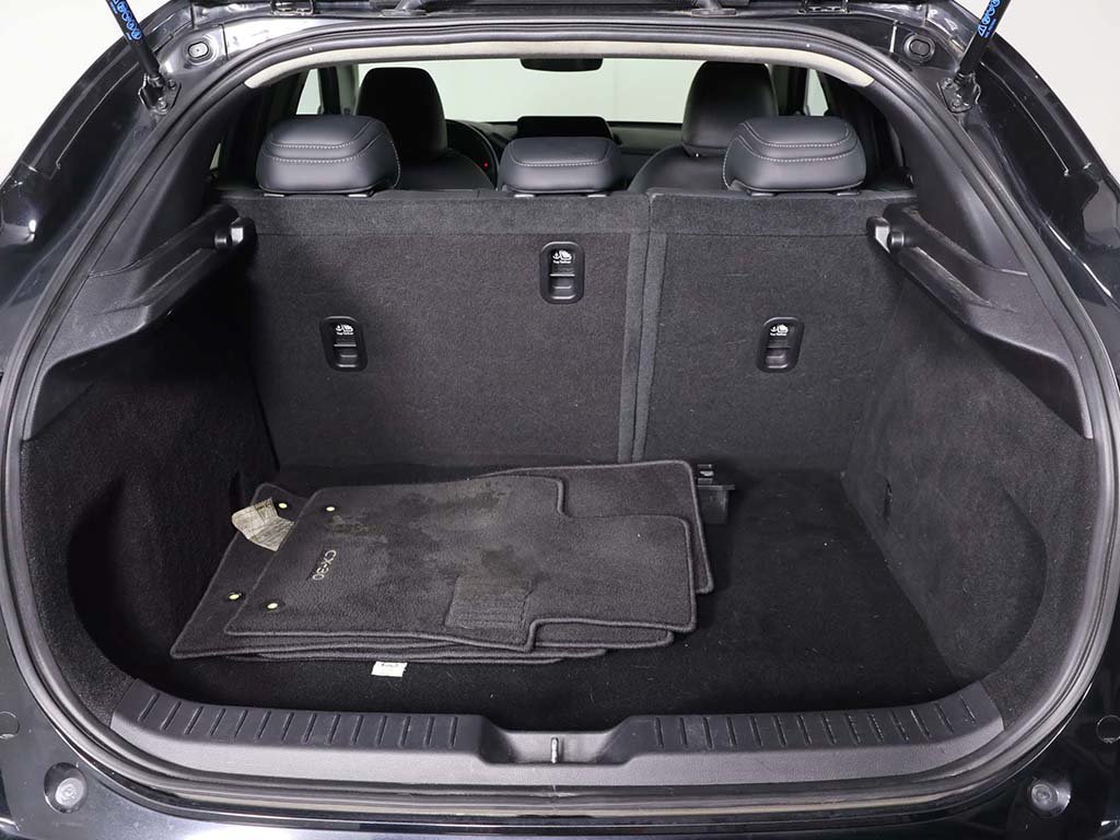Used 2021 MAZDA CX-30 AWD 2.5 S w/ Select Package image 14