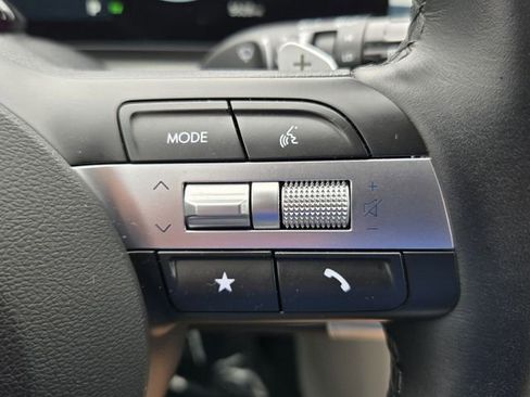 Used 2025 Hyundai Tucson SEL AWD/4WD image 22