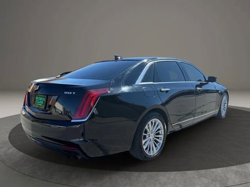 Used 2018 Cadillac CT6 2.0T image 3