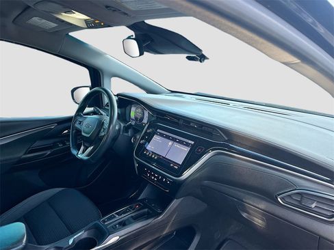 Used 2022 Chevrolet Bolt LT image 27