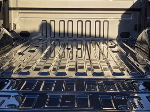 Used 2026 Ford F250 Platinum w/ Platinum Plus Package image 24