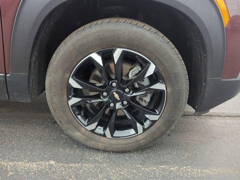 Used 2023 Chevrolet TrailBlazer LT w/ Convenience Package image 12