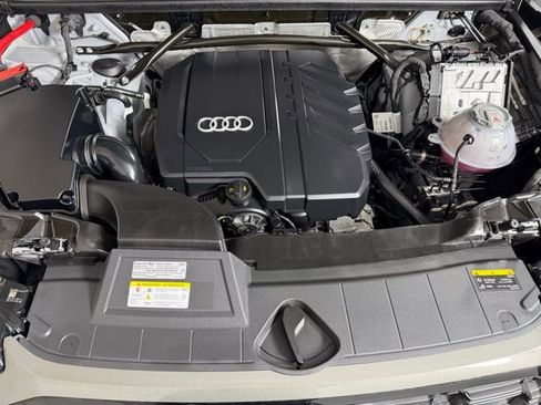 Used 2025 Audi Q5 2.0T Premium w/ Convenience Plus Package image 25