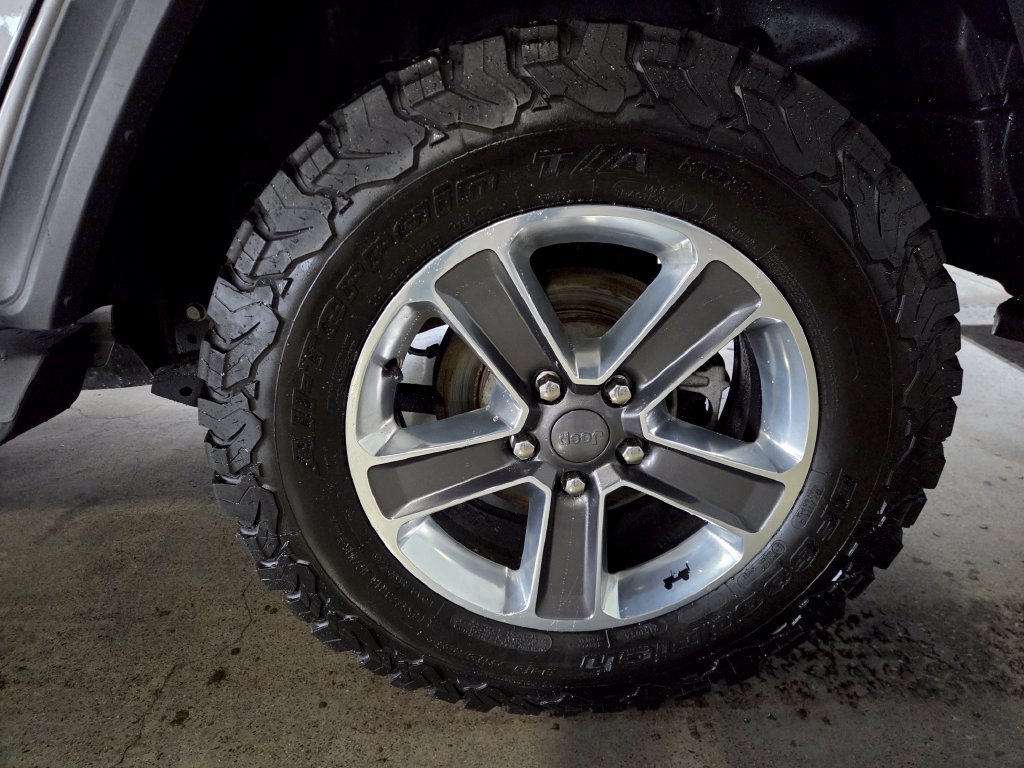 Used 2018 Jeep Wrangler Unlimited Sport AWD/4WD image 24
