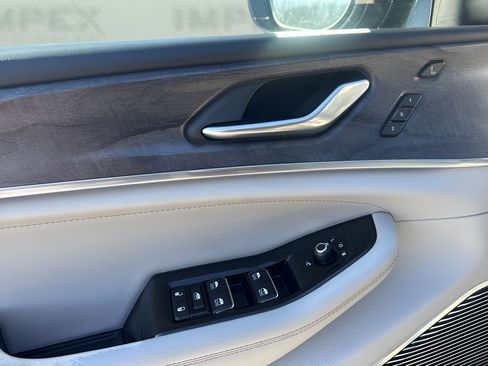 Used 2021 Jeep Grand Cherokee L Overland w/ Luxury Tech Group IV image 29