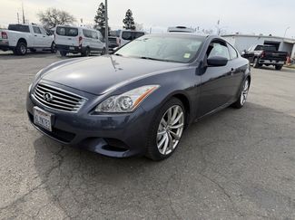 Used 2010 INFINITI G37 Journey w/ Premium Pkg video 1