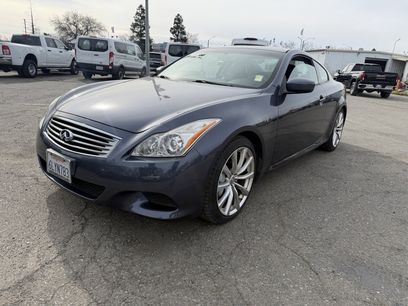 Used 2010 INFINITI G37 Journey w/ Premium Pkg