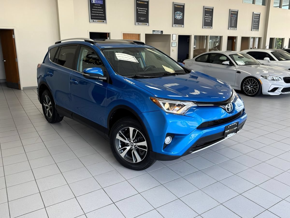 Used 2016 Toyota RAV4 XLE AWD/4WD image 58