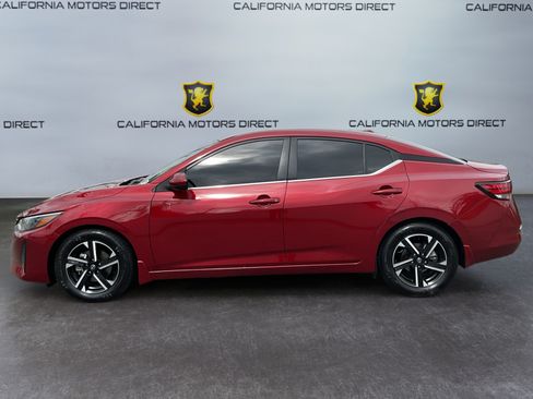 Used 2025 Nissan Sentra SV FWD image 8