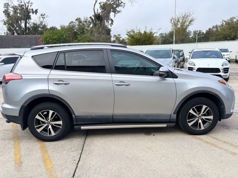 Used 2017 Toyota RAV4 XLE image 6