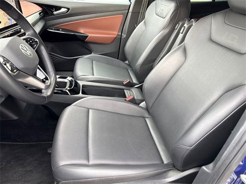 Certified 2022 Volkswagen ID.4 Pro S image 40