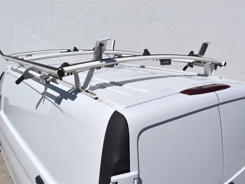 Used 2020 Mercedes-Benz Metris image 11