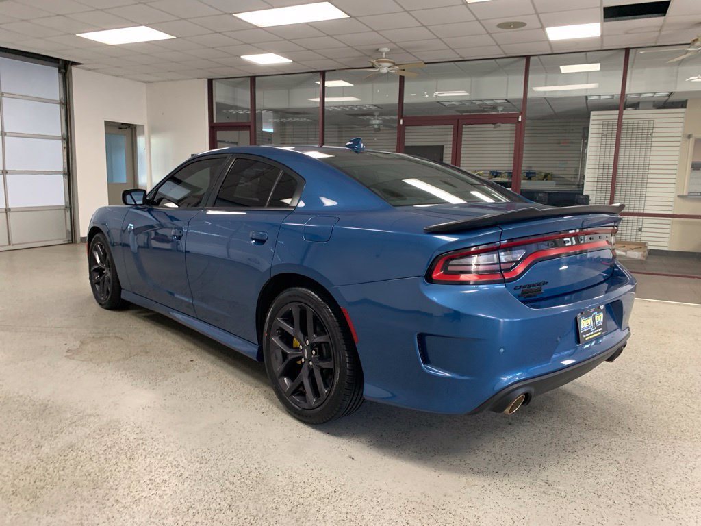 Certified 2022 Dodge Charger R/T w/ Blacktop Package RWD image 5