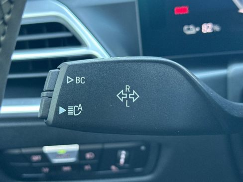 Used 2025 BMW i4 eDrive40 image 32