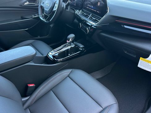 New 2026 Chevrolet Trax RS w/ Driver Confidence Package FWD image 16