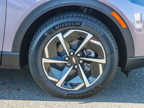 New 2026 Chevrolet Equinox EV LT image 9