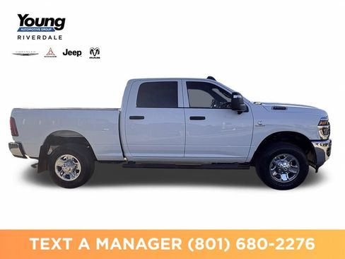 New 2026 RAM 2500 Tradesman AWD/4WD image 4