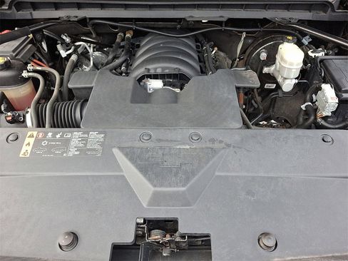 Used 2019 Chevrolet Silverado 1500 LT w/ All Star Edition image 28