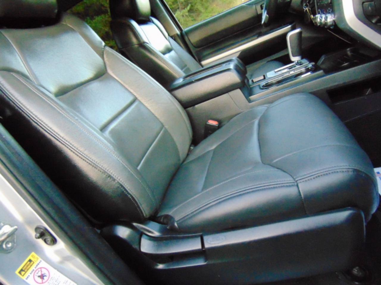 Used 2016 Toyota Tundra SR5 w/ SR5 Upgrade Package AWD/4WD image 6