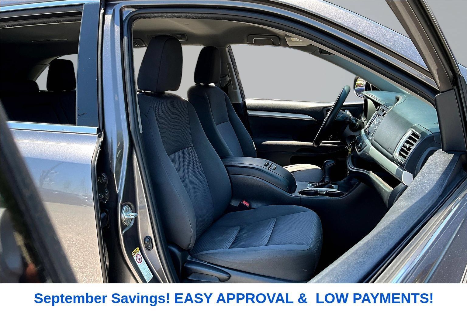 Used 2019 Toyota Highlander LE FWD image 31