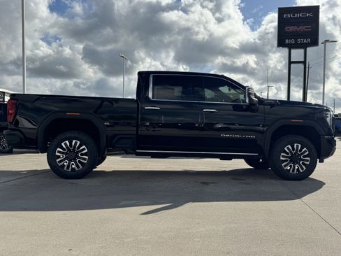 New 2026 GMC Sierra 2500 Denali Ultimate image 7