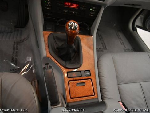 Used 1997 BMW 528i Sedan image 28