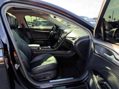 Used 2020 Ford Fusion Titanium AWD/4WD image 23