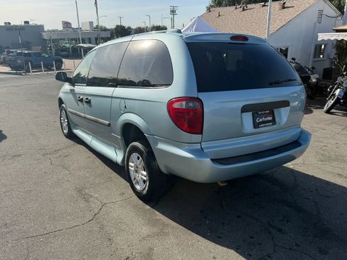 Used 2005 Dodge Grand Caravan SE w/ Popular Equipment Group I FWD image 4