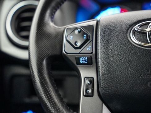 Used 2019 Toyota Tacoma TRD Sport w/ Technology Package RWD image 50