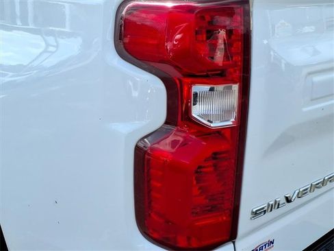 Used 2020 Chevrolet Silverado 1500 LT w/ Texas Edition image 14