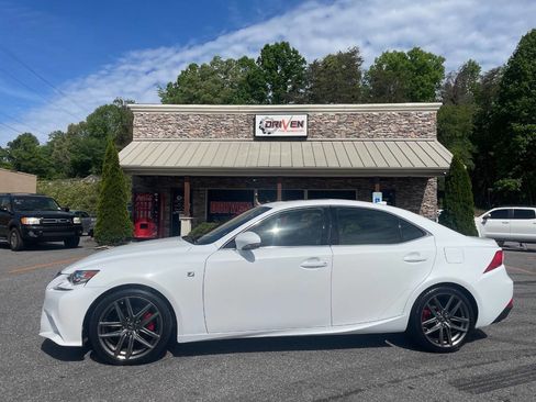 Used 2015 Lexus IS 250 w/ F-Sport Package RWD image 1