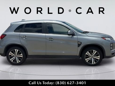 Used 2021 Mitsubishi Outlander Sport ES FWD image 4