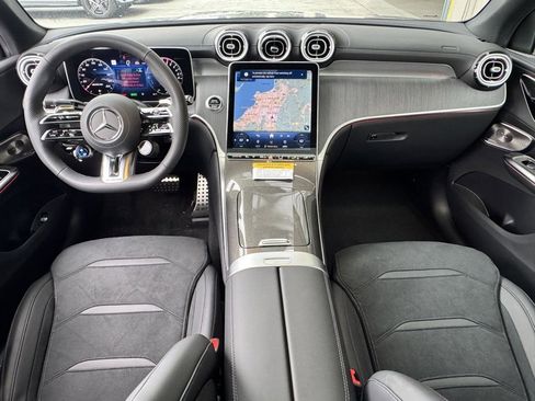 New 2025 Mercedes-Benz GLC 63 AMG S image 27