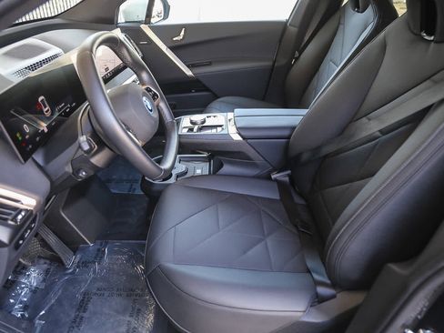 Used 2025 BMW iX xDrive50 w/ Convenience Package image 13
