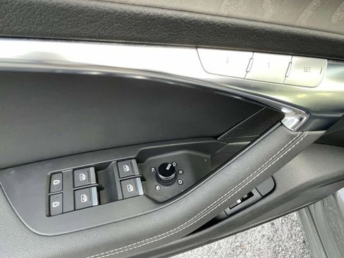 Used 2024 Audi A6 Premium Plus image 18