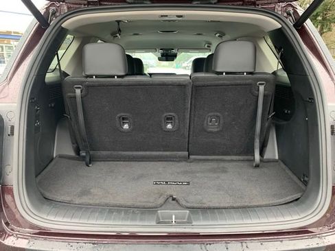 Certified 2025 Hyundai Palisade SEL image 5