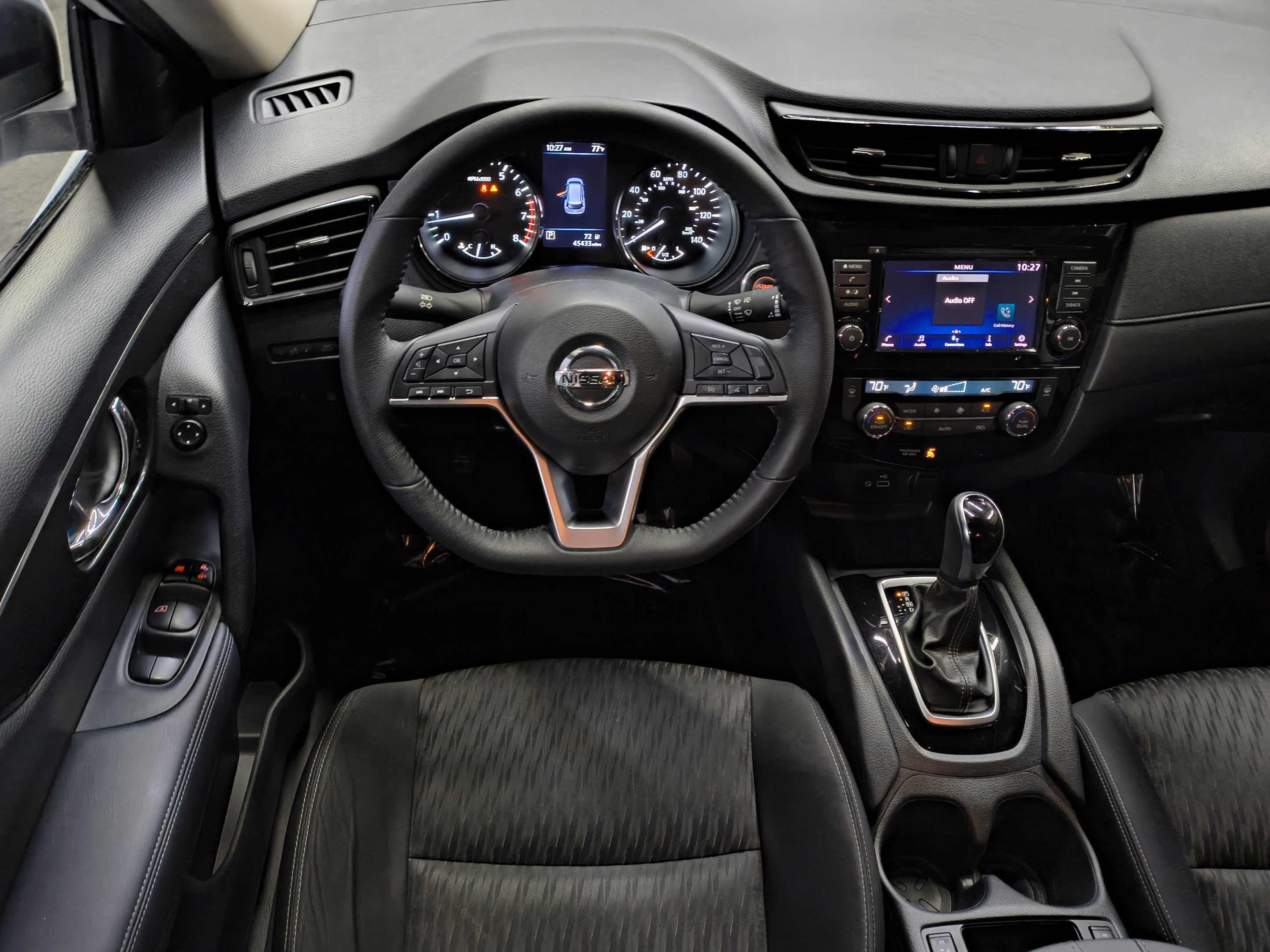 Certified 2020 Nissan Rogue SV FWD image 13