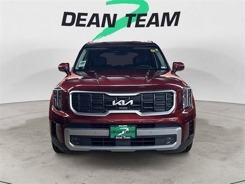 Used 2023 Kia Telluride SX image 3