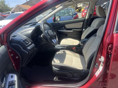 Used 2016 Subaru Crosstrek 2.0i Premium w/ Moonroof Package AWD/4WD image 12