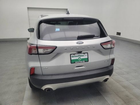 Used 2020 Ford Escape SE image 6