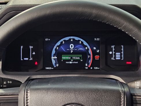 Certified 2025 Toyota 4Runner SR5 AWD/4WD image 15