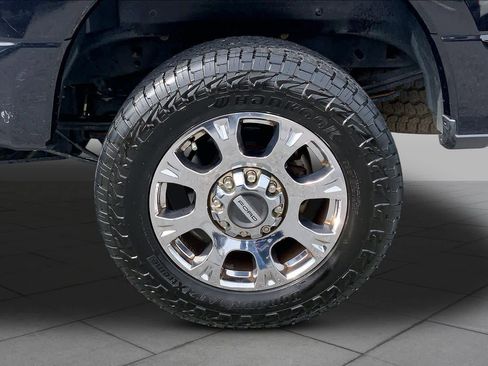 Used 2020 Ford F250 Lariat w/ Lariat Ultimate Package AWD/4WD image 10