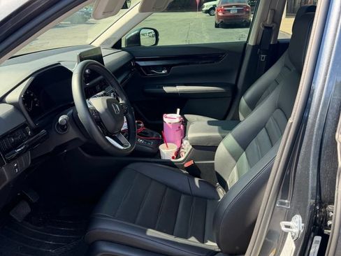Used 2025 Honda CR-V EX-L image 12