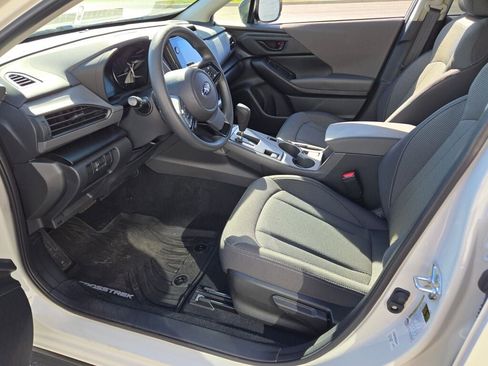 Used 2024 Subaru Crosstrek 2.0i Premium w/ Popular Package #3 image 22