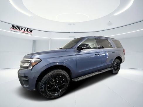 Used 2022 Ford Expedition Timberline image 7