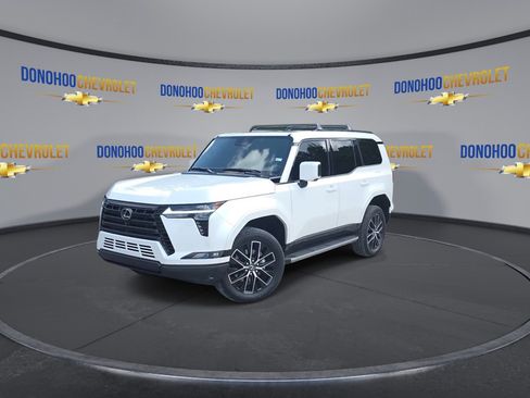Used 2026 Lexus GX 550 w/ Accessory Package (2T) AWD/4WD image 7