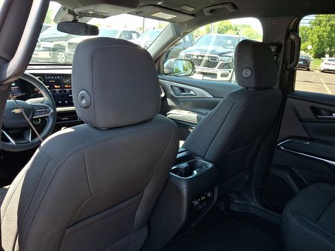 Used 2026 Chevrolet Traverse LT w/ LPO, Floor Liner Package FWD image 20