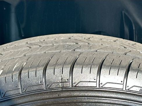 Used 2024 Jeep Wrangler Sahara image 32